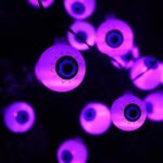 HUGSVIK 40 LED Big Eyeball Solar Purple Halloween Lights, 8 Modes Solar Halloween String Lights for Halloween Decorations, Waterproof Halloween Outdoor Lights for Patio Garden Yard Halloween Decor