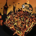 PAPER FAIR 1LB Halloween Metallic Black Orange Yellow Crinkle Cut Paper with Spider Confetti, Trick or Treat Candy Gift Basket Box Shredded Paper Raffia Filler, Craft Bedding Cushion, Birthday Party Packaging