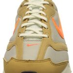 Nike Men’s Gymnastics Shoes, Gold Orange Desert Brown, 9 US